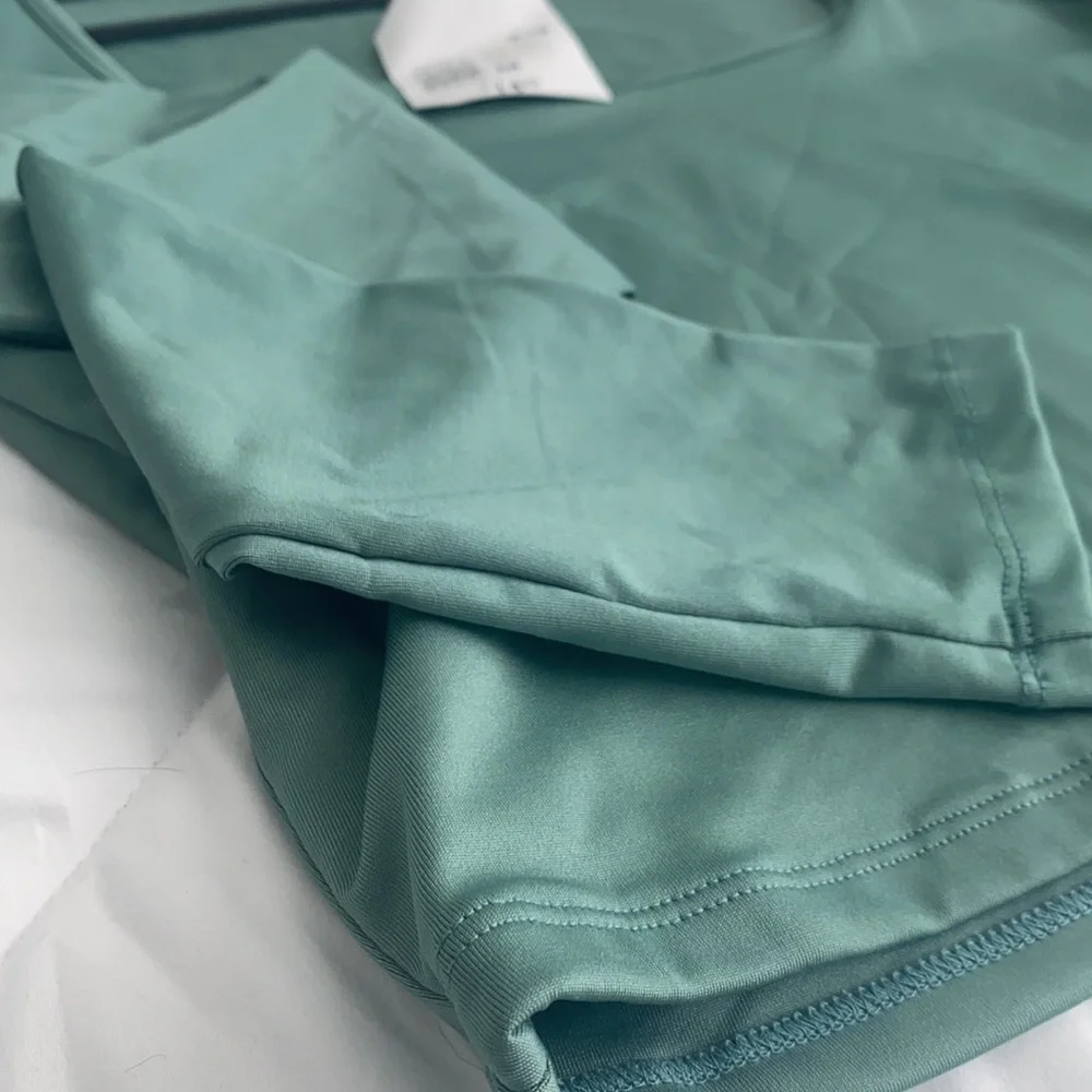 Forever 21 - Picture 2 of 3